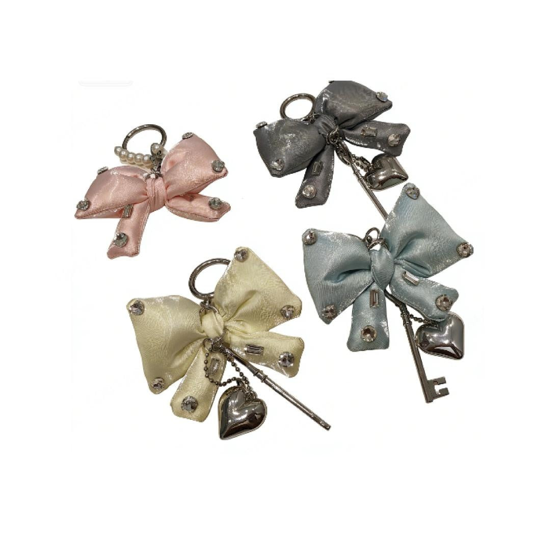 Chic Glitter Bow Pendant (Random Design)