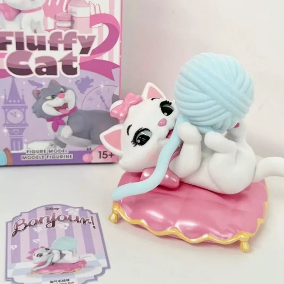 Disney Cat Surprise Box Figure