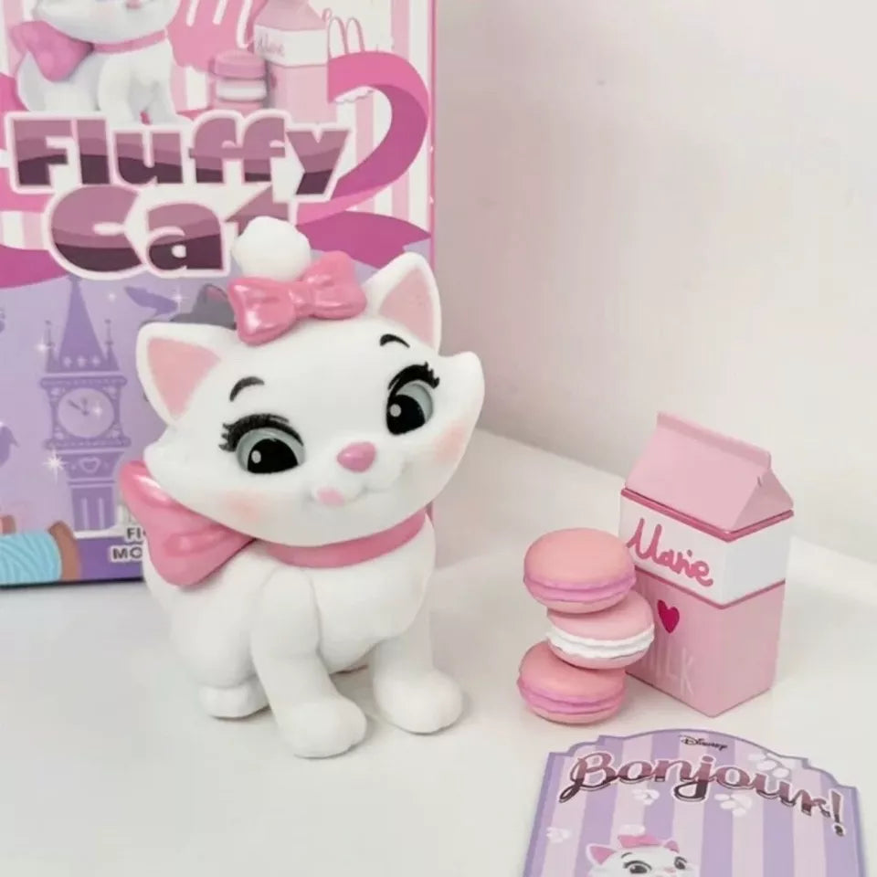 Disney Cat Surprise Box Figure